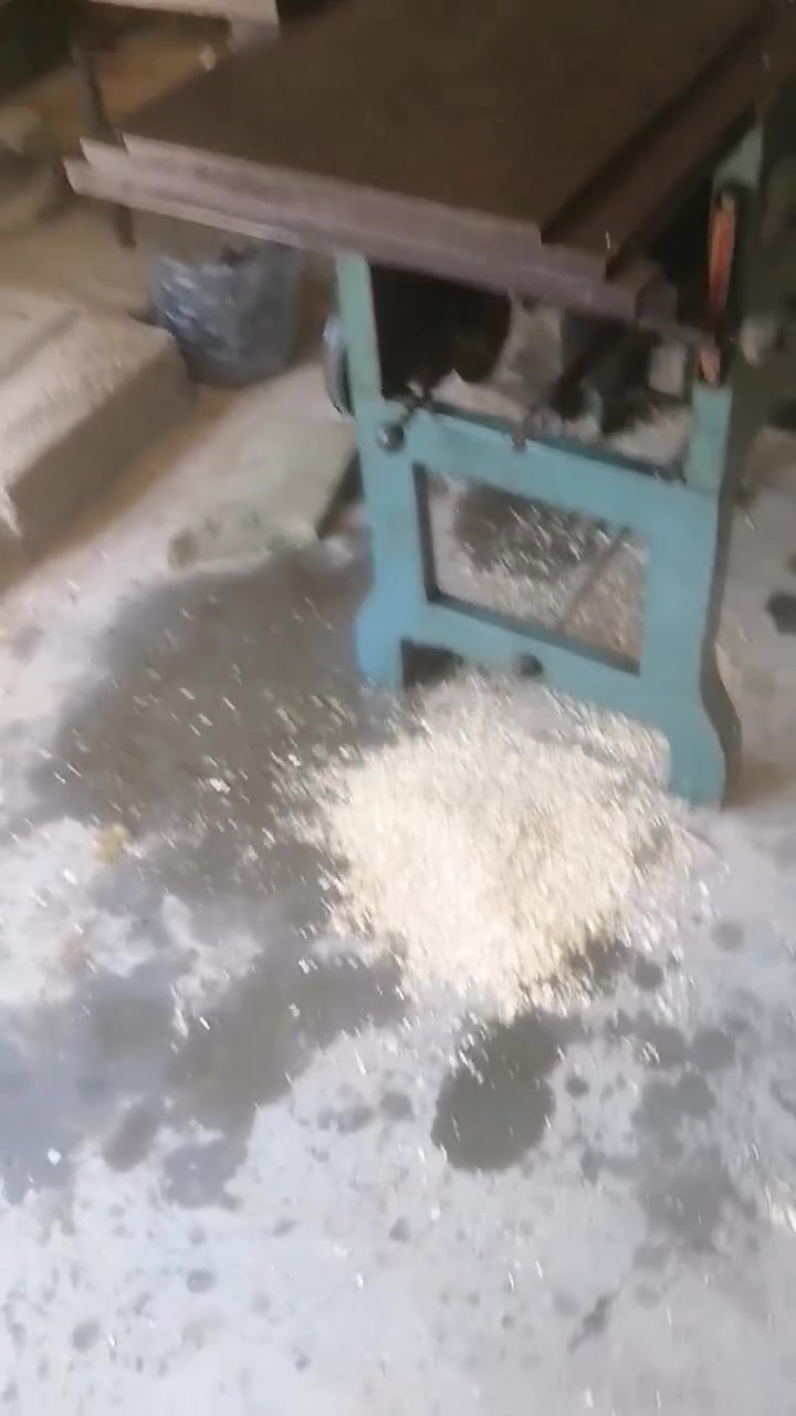 مجموعه صغيره للبيع ٤ مراحل بلاديه رنده دبل منقار منشار للبيع سنكل ***********مؤيد ابو كركوك حي العسكري ٢ السايدين مجاور مكتبه حازم السعر ٧٠٠ بي مجال
