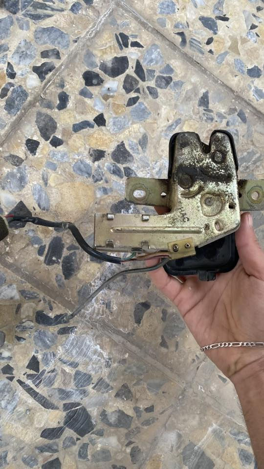 غراض كيا بونتشيا للبيع شلع ***********
