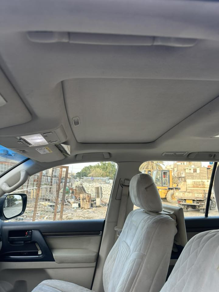 لاندكروزGxrموديل19SASمعروفه مواصفات الساز سياره نضيفه كلش ستخدام شخصي ماشيه120كم مكفوله كفاله عامه عدا شبر بلدعاميه الاماميه رقم سليمانيه تحويل ثاني يوم هزه رقم جديد مكانها بغداد الدوره سعره520 لاتصال ***********غير متواجد علفيس
