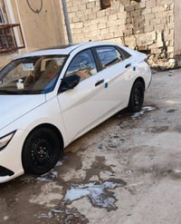 لنتره خليجي فول مديل ٢٠٢٥ ماشيه ٢٠ الف السعر ب١٥٠ وبيهه مجال مكاني حي ...