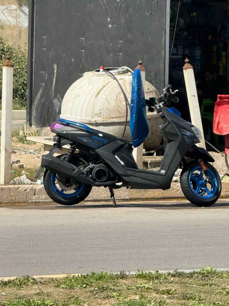 السلام عليكم دراجه سكنس حديث لبيع دراجه كارتون صاله سبوع من نازله من الرمبه العنوان بغداد الزعفرانية ***********
