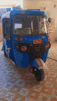 السلام عليكم تكتك للبيع رقم وسنويه موديل 2022 شهر 12 يوم 25 محرك كفله الكشر كفله من الصبغ ولمعجون بي بس ازلوغ السعر خاص رقم الهاتف *********** الستفسار
