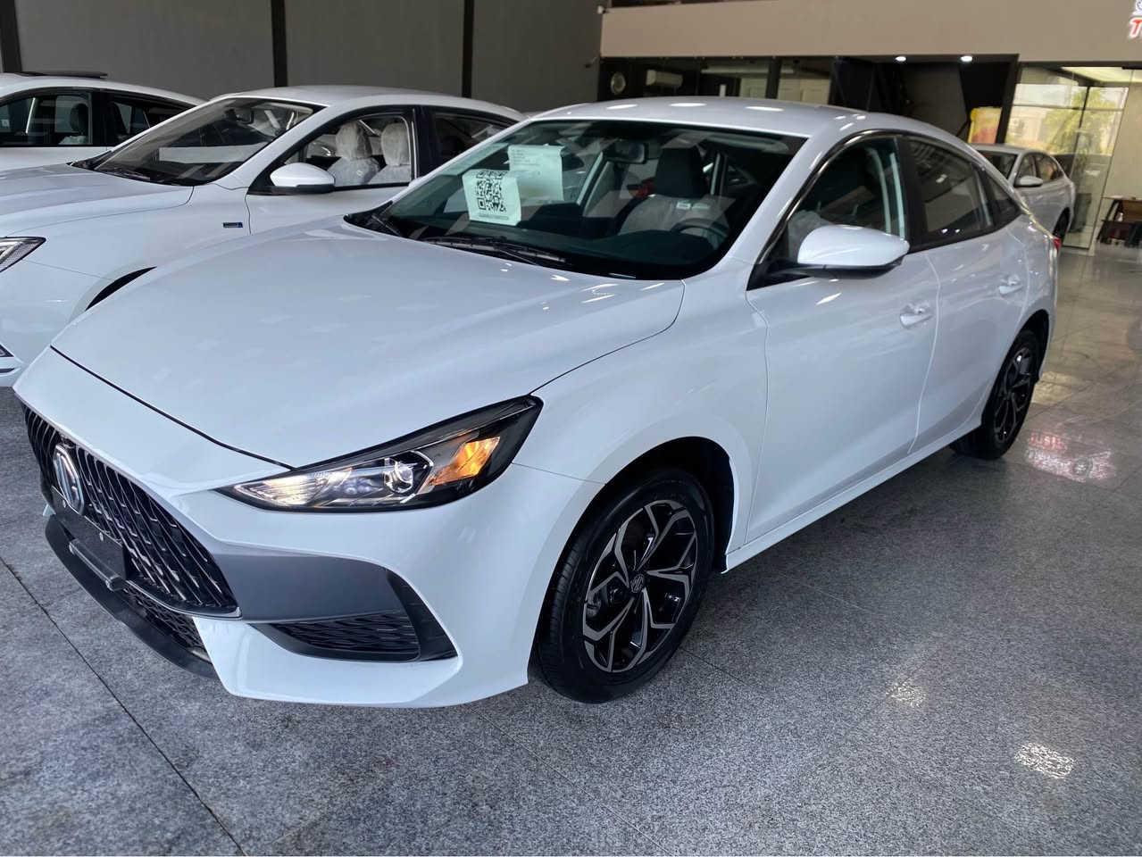 ئێم جی  MG GT 2025 Sport گێڕ عادی
صفر كم.مواصفات.بەصمة.شاشەوكاميرا.
حساس.ئاوێنە ئیشارەت.لايت زينۆن. ڤۆلیۆم
مكان : أربيل.  ١٠٠ متری معرض تۆپ کارس 
سعر ٩٧ورقە.  موبایل *********** أربيل, العراق
