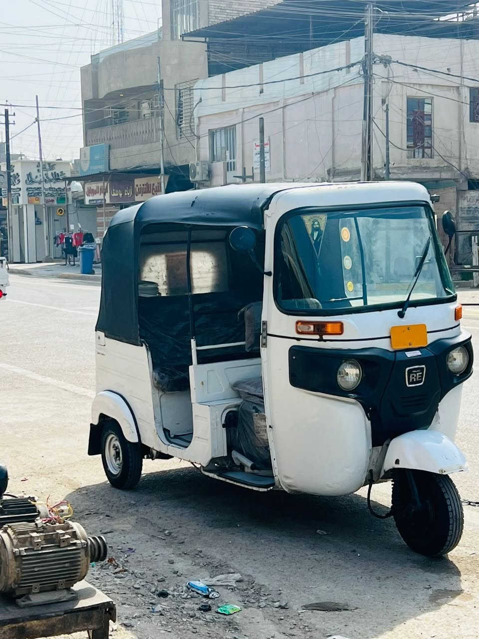 السلام عليكم تكتك لبيع رقم وسنوية بيهة طخات خفيفة سعر ٥٨٠٠ بيه مجال طيبين ***********
