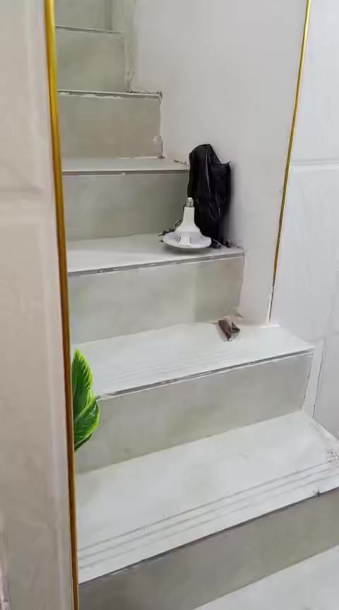 دار للبيع المساحة 90 متر✅ 
السعر 35 مليون طابقين
2 غرف نوم حي البساتين السلام 
***********
