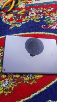 ايباد ٩ • بطارية ٩٩ • شاحن اصلي