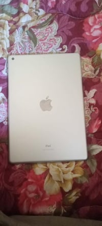 آيباد 9 • ٦٤ • مستخدم شهر