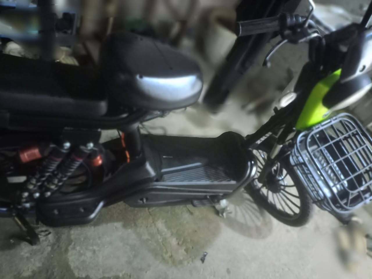 دراجه شحن للبيع نقصها فقط بطاريات ب250 وبيها مجال بغداد الامين


**إذا كنت صاحب هذا الإعلان وتريد حذفه لأي سبب، رجاءا أرسل رسالة إلى الدعم الفني**