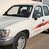 للبيع سياره جاهزه 2004 سعرها 95   07842594360