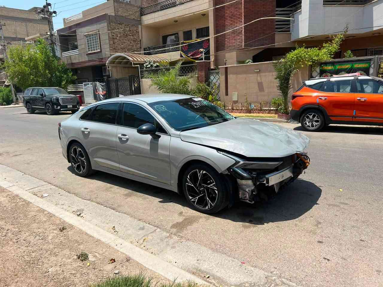 كي فايف 2025وارد امريكي ع حادثها بدون تصليح تشتغل وتمشي محرك 2500حره مكان سياره بغداد بدون رقم منفيس بسمي اشاير بالمري جلد شحن واير ليز هندبريك بصمه رادارات كرسي كهرباء تحديد مسار ماشيا 27الف اي ستفسار تصال بالرقم ***********السعر 120
