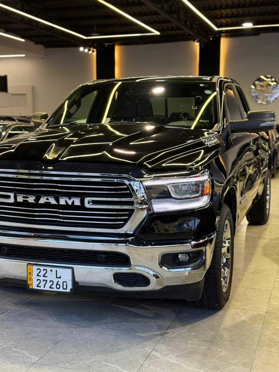 السلام عليكم 
رام بيك هورن موديل 24 مكينه 8سلندر باب ونص فور ويل 
حادثها بنيد وجاملغ بدون داخل حادث خفيف 
ماشيه57 الف 
مرقمه اربيل وكاله تحويل مجاني دخول جديد
السعر 242 مرقم 
***********
