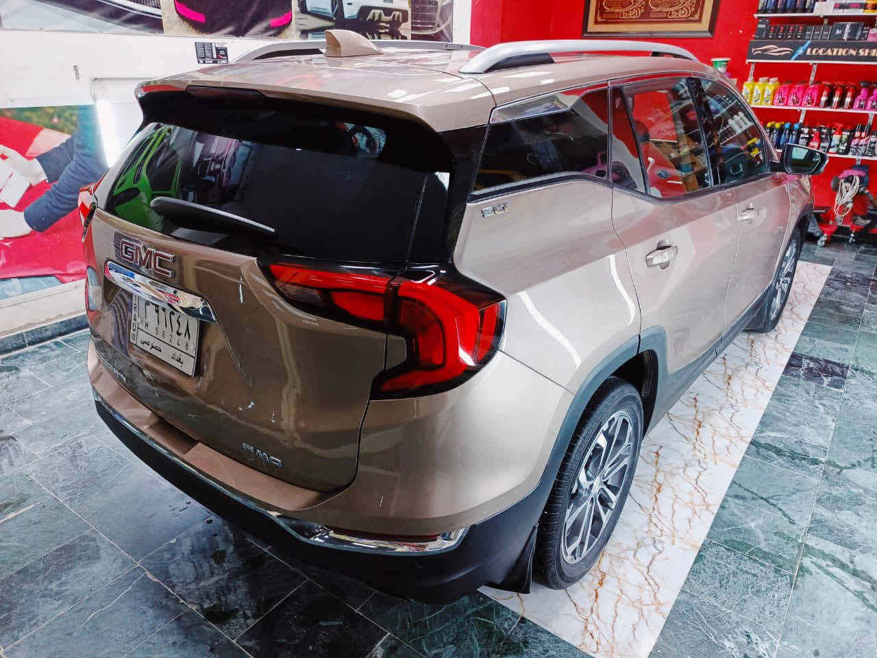 السلام عليكم تيران 2020 للبيع رقم بغداد تحويل ثاني يوم 

محرك ٢٠٠٠ تيربو
بانوراما
كروس سرعه
تدفئه كشنات
تدفئه ستيرن
مواصفات SLT
كشن هزاز 
حساسات خلفي
السعر ١٦٥ بيهه مجال صور الحادث بالمنشور 
***********
