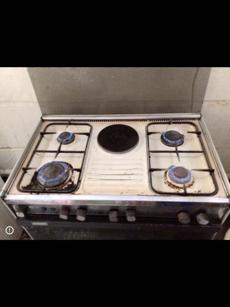 اغراض للبيع المكان الدوره


**إذا كنت صاحب هذا الإعلان وتريد حذفه لأي سبب، رجاءا أرسل رسالة إلى الدعم الفني**