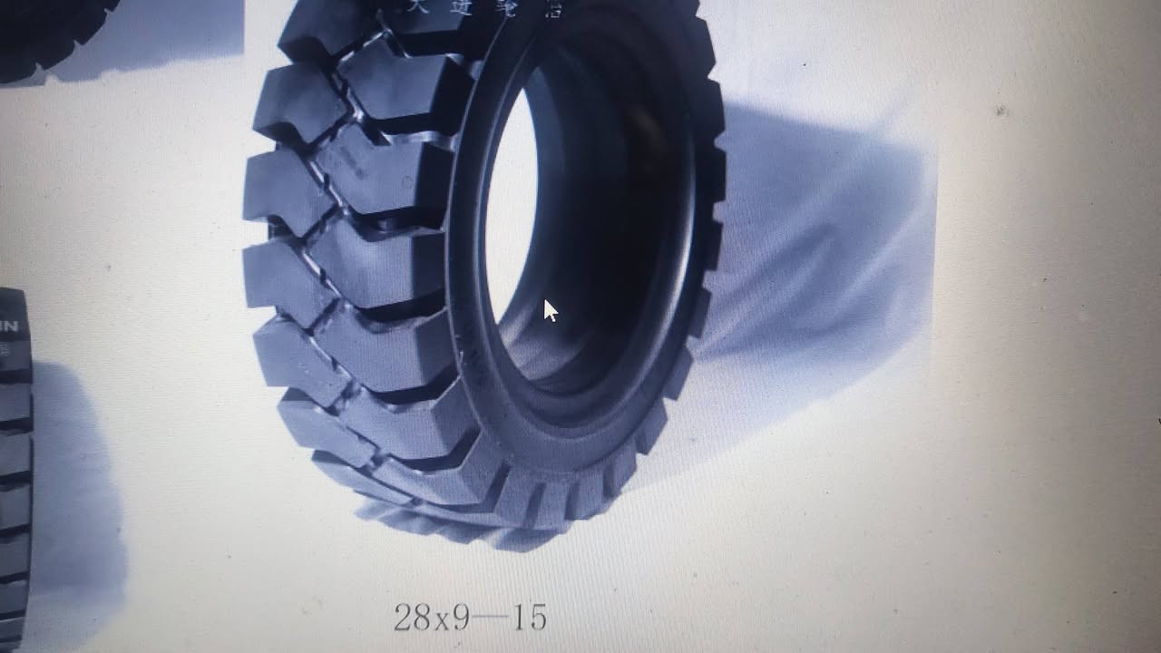 Solid tires in various sizes.


**إذا كنت صاحب هذا الإعلان وتريد حذفه لأي سبب، رجاءا أرسل رسالة إلى الدعم الفني**