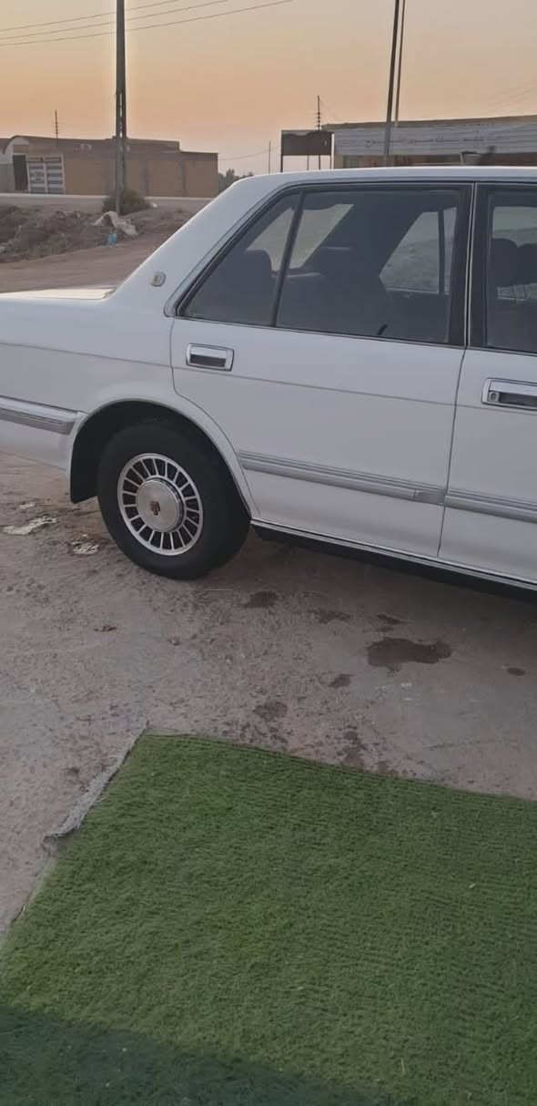 سلام عليكم سيدان للبيع يسره بلاد رقم كربلاء مكينه كير حداديه تخم تايرتحويل مباشر تبريد شغال مكينه ثنين ونص موديل ٩١ السعر ٦٧ بيها مجال قليل المكان ناصرية المركز الاتصال على الرقم ***********
