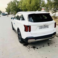 سورنتو مديل 24 ماشية 34 خليجي رقم شمالي بسمي حاضر وكالة او تحويل سيارة...