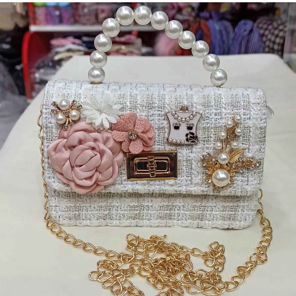 السعر 5,000🔥🔥


**إذا كنت صاحب هذا الإعلان وتريد حذفه لأي سبب، رجاءا أرسل رسالة إلى الدعم الفني**