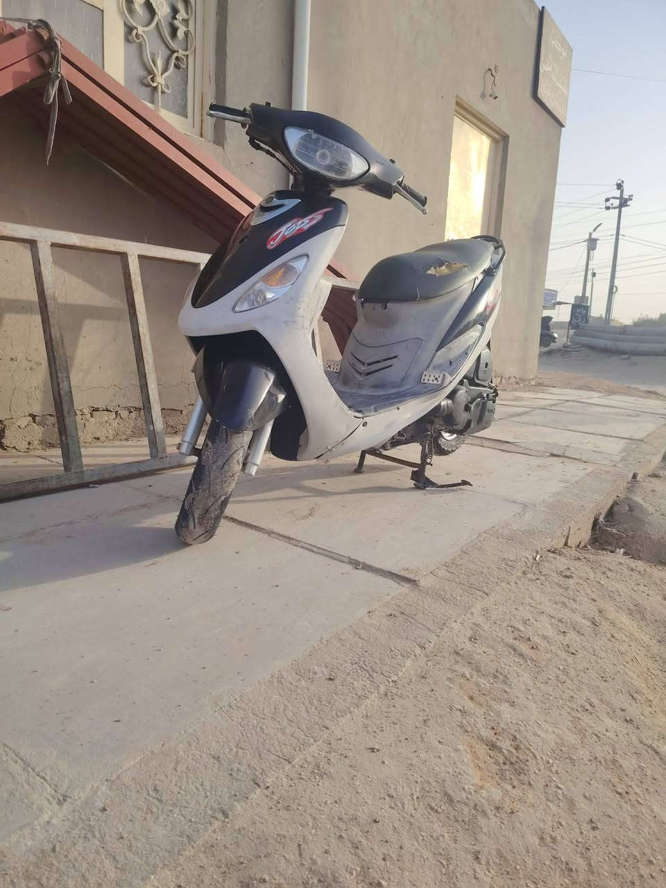 للبيع 
السلام عليكم ماكس منغولي مال حاويه صار شهرين من ماخذهه مكفوله كله عامه مكينه وكسن وكهربائيات كلهم عله وضع الشركه***********
