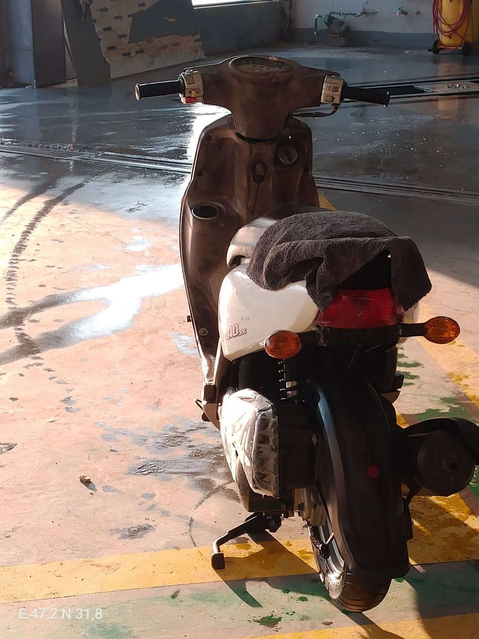 فله كفاله عامه دراجه جديده مامفتوح بيهه برغي سعر 950 وبيهه مجال قليل ***********
