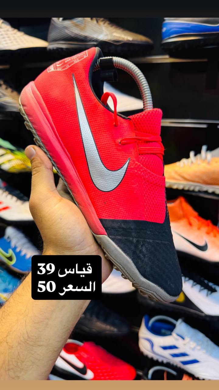 السلام عليكم 

احذية تارتان اصلي باله اوربي 

موضح بالصور القياسات والسعر

خدمة توصيل 🚚 لكل المحافظات متوفرة 

العنوان/كوت-الشيشان /عمارة التجهيزات الرياضية 

رقم الهاتف/***********
