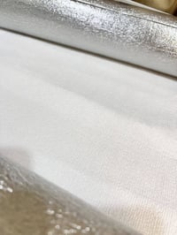 تغليف جدران • لاصق وعازل • ٦ قطع ٣م×٥٠سم