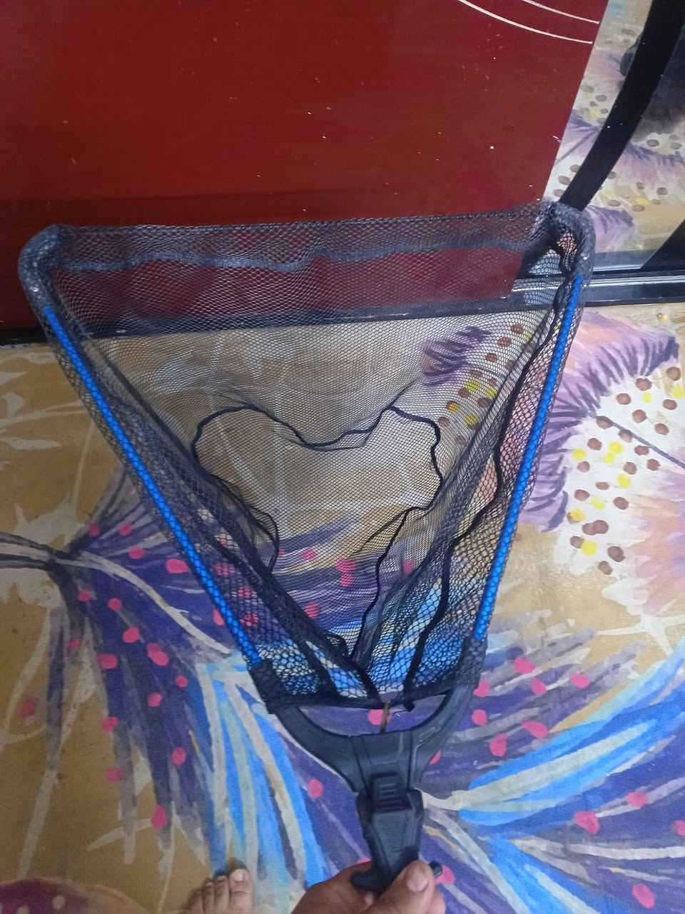 يا الله عيني شاكف مال صيد جديد غير مستخدم حجم الجبير سعر 12الف يوجد خدمة توصيل  الجميع المحافضات 5تالاف الحجز ولاتصال على الواتساب او على الخاص ***********
