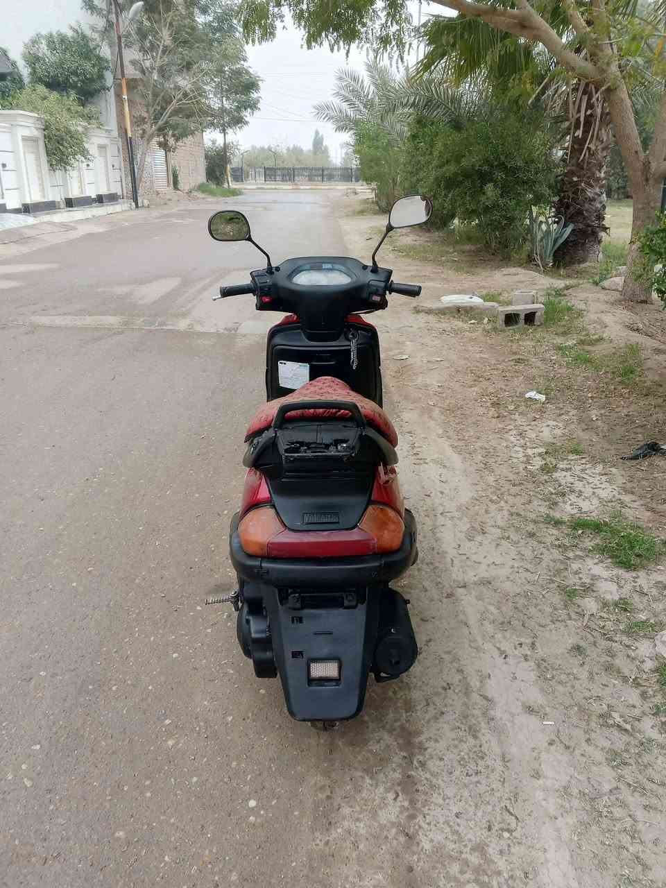 السلام عليكم
للبيع دراجة فراشه سرعه 140 شلعه معدل فول كهربائيات كلها شغاله اشاير شغاله دبلات جدد بك لايت شغال لايت شغال هندر دفره وحده سلف شغال دراجه خرسه شرط ماتسمع بس صوت الصالنصه تايرات جدد جكمجه جنطه كله علسويج استانه تعليك كفرات بلاديه مو تجاريه كامله مكمله خير من الله وصور كدامك المكان ناحيه الاسحاقي مركز ناحيه السعر 300 وبيه مجال حك الجيه.
للاتصال علرقم *********** ***********
