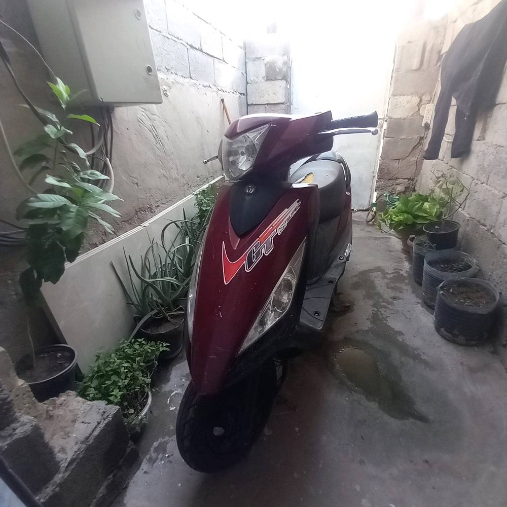 دراجة سيام GT ما مفتوحة منها برغي بس مغير القايش ما بيها اي نواقص رقمي *********** عنواني بغداد حي البساتين السعر 280 و بيها مجال