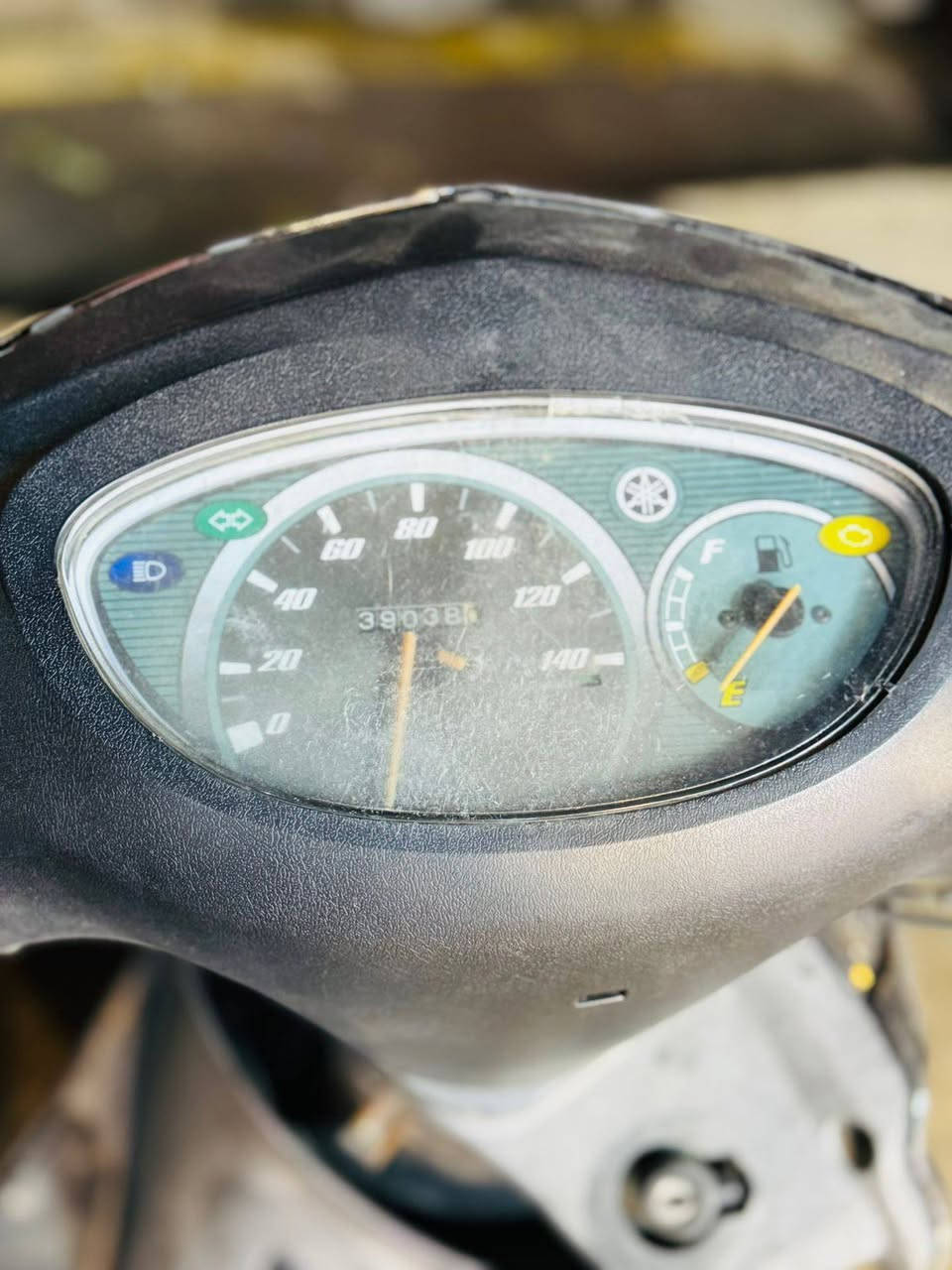 السلام بريز ببغاء مكفولة
نوزل خطين 
ماشية 39 فقط 

بيها هندر 
كلشي شغال ما بيها نقص 
مكينة ناعمة مكفولة 
كفرات مختمة 
اوراق كاملة 

حي اور  
*********** 

***********

السعر 650  بيها مجال
