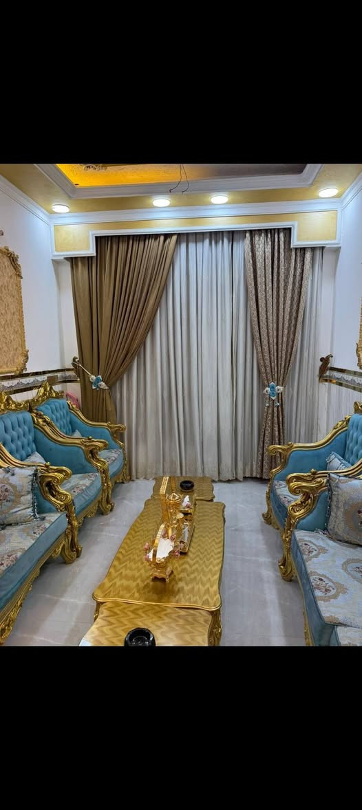 للبيع
#نقد_او_على_المبادرة
مشتمل100م حديث درجة اولى طابقين غرف نوم عدد(2) #حي_الحوراء


**إذا كنت صاحب هذا الإعلان وتريد حذفه لأي سبب، رجاءا أرسل رسالة إلى الدعم الفني**