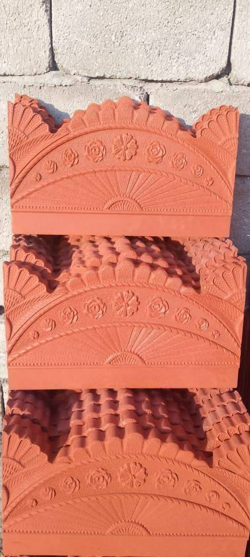 🛑#انتاج معمل حدائق وأرضيات الابداع 🇮🇶 

نوفر لكم لاينات حدائق بجميع اشكالها لون لامع جداً بسعار مناسبه جداً ومستعدون لتجهيز الكميات مميزات منتجاتنا:
✅ متانة عالية ومقاومة للتآكل.
✅ تصاميم مبتكره وانيقه 
✅ الوان ثابته وسطح لامع صقيل .
✅ تنوع في الأشكال 
::::::::متوفر كادر لتنسيق كافه حدايق باسعار جدا مناسبه  ::::::::::
العنوان : ميسان  الاستفسار ع ارقام ***********
