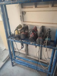 اقفاص 120 عدد 3 + همر كسار عدد 3+ همر كسار كبير عدد 2 للبيع 0780657916...