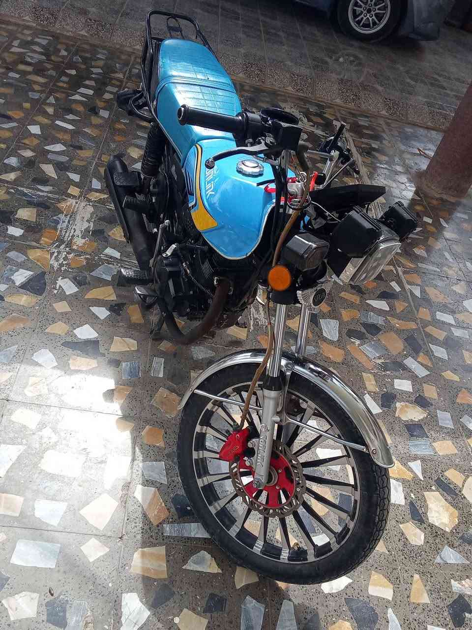 سيفان مديل 24محرك ضاغطه وزنجيل 
اوراق كامله شراي تعال خاص مكان ديالى كنعان


**إذا كنت صاحب هذا الإعلان وتريد حذفه لأي سبب، رجاءا أرسل رسالة إلى الدعم الفني**