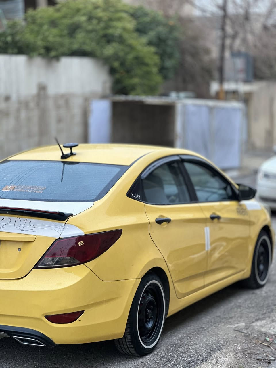 اكسنت موديل 15
حادثه بوند فقط مبدل 
محرك قبل شهر من شادو 
كير atشرط انطيك 
ما مسجله ع كاربون 
رقمها دولي كامل بس باقي للاستلام 
سعرها 95وبيها مجال 

0789 385 1307ما متواجد ع فيس
