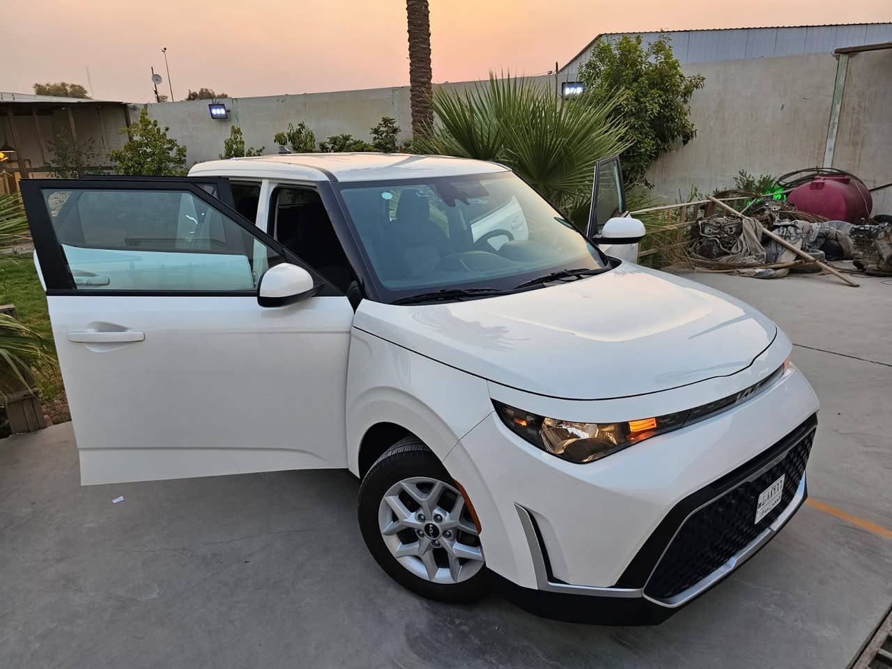 كيا صول 2023
محرك 2000 دوش
السعر 149 حرة بلا رقم
صور الحادث مرفقه
للشراء الحضور الى معرضنا في الديوانية /نهاية شارع الزراعه /خلف البالات مقابل بيت القائد
موقعنا على خرائط كوكل 
https://maps.google.com/maps?q=31.9808691%2C44.9114847...
ا-------------------------------------------------------------------------
ضغط على الرابط  صفحه ليصلك كل ماهو جديد 
https://web.facebook.com/%D8%A7%D9%84%D8%B4%D8%A7%D8%B1%D9%82%D8%A9-%D9%84%D8%AA%D8%AC%D8%A7%D8%B1%D8%A9-%D8%A7%D9%84%D8%B3%D9%8A%D8%A7%D8%B1%D8%A7%D8%AA-%D8%A7%D9%84%D8%A7%D9%85%D8%B1%D9%8A%D9%83%D9%8A%D8%A9-1100095360196333
--------------------------------------------------------------------------
اوالاتصال على الارقام التاليه
*********** #واتساب #تلكرام https://t.me/alsharqeh88
***********  #واتساب
***********
***********
--------------------------------------------------------------------------- 
اضغط على رابط واتساب للتواصل  معنا 
https://api.whatsapp.com/send/?phone=%2B964***********...
اوقات الدوام من الساعه 2 ظهرا ولغاية 11 ليلاً
