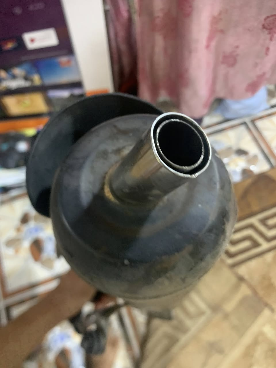 السلام عليكم صالصنه صجميه اصليه بوشتين مو بوشه واقيه ملحه كامله سلف سكنس بلادي جديد الرقم ***********
