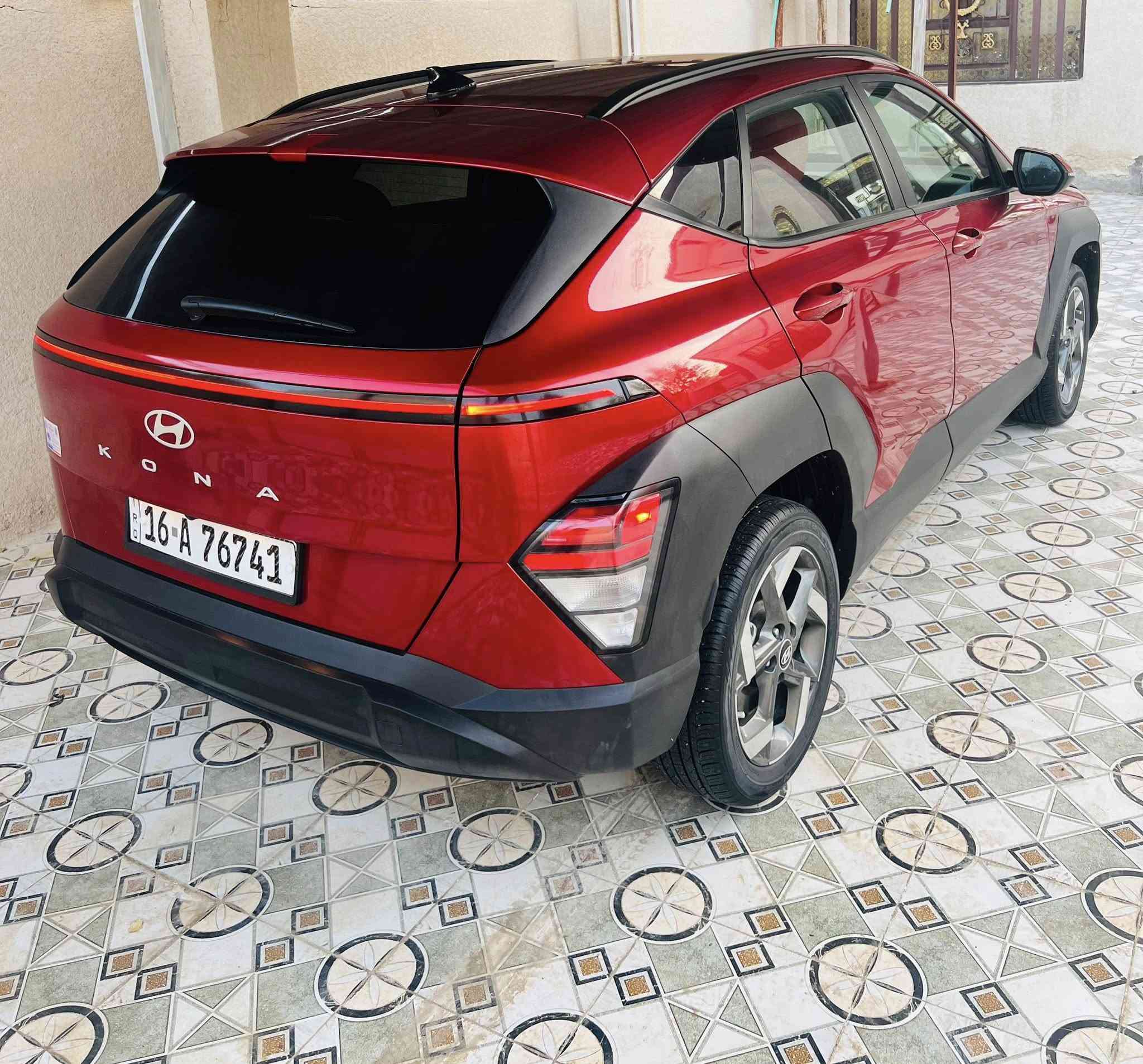 بيع او مراوس كونا موديل 24فول مواصفات عدى الفتحه صبغ شبر فقط محرك 2000دوش ماشيه 9000سعر185شراي يتصل مكان سيارة معارض الرميثه عالشارع العآم معرض احمد آل شمران***********
