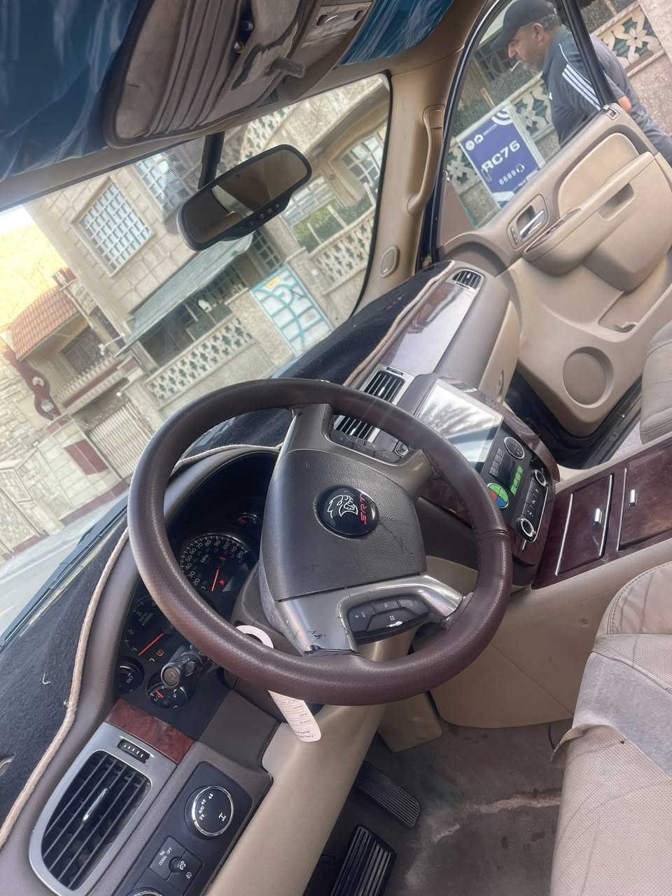 السلام عليكم 
تاهو ٢٠١٠ ادوات 
مواصفات LTZ
فتحة 
كشنات كهرباء + تدفئة
باب خلفي كهرباء
فتحة 
كشن منفصل ملكي 
السيارة صبغ عام
بيهة ارقام وسنوية شمالي شاغر
مكان السيارة بغداد
السعر ٧٥


**إذا كنت صاحب هذا الإعلان وتريد حذفه لأي سبب، رجاءا أرسل رسالة إلى الدعم الفني**