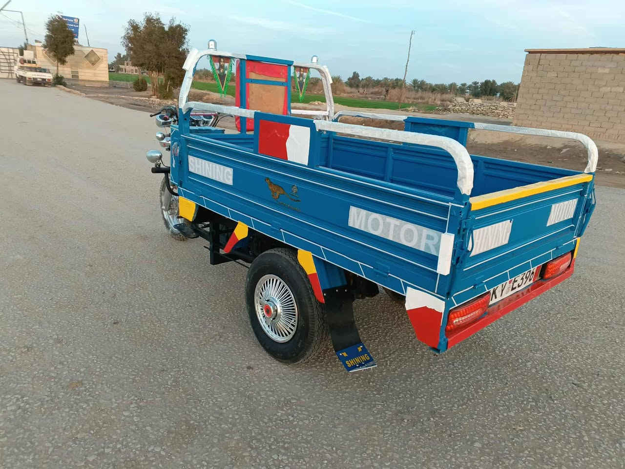 السلام عليكم ستوته للبيع موديل20 أوراق اصولي ركبه مكفولة كهربائيات كله شغالة ستوته جهازه من كلشي السعر ١٤٠٠ وبيه مجال العنوان بابل الرقم***********///***********
