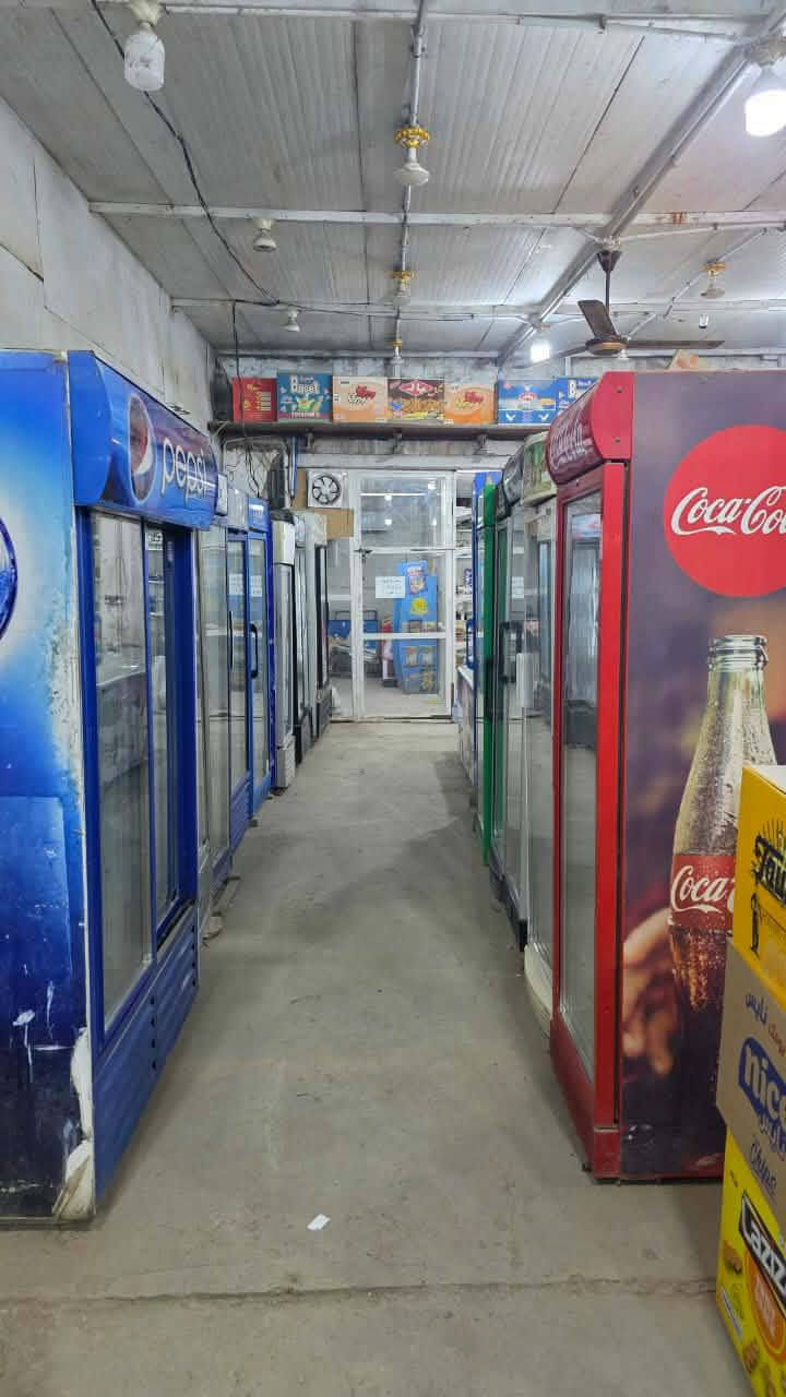 #اعلان
بسم الله الرحمن الرحيم 
محل غذائية جاهز فقط تجيب بضاعة للبيع المحل كامل مكمل من كلشي نقصة فقط البضاعة لن صاحب المحل حاليا عنده ضرف خاص المحل جبير كلش ومرتب بي 14 براد وبي اربع مجمدات وبي ميز حلويات وميز دهين وعارضات جبس بي كامرات وعاكسة وشاشة المحل كامل من كلشي نقصة تجيب مسواك وتتوكل على الله المكان البو كزار مقابل ملعب اثير مطيلب 
***********
