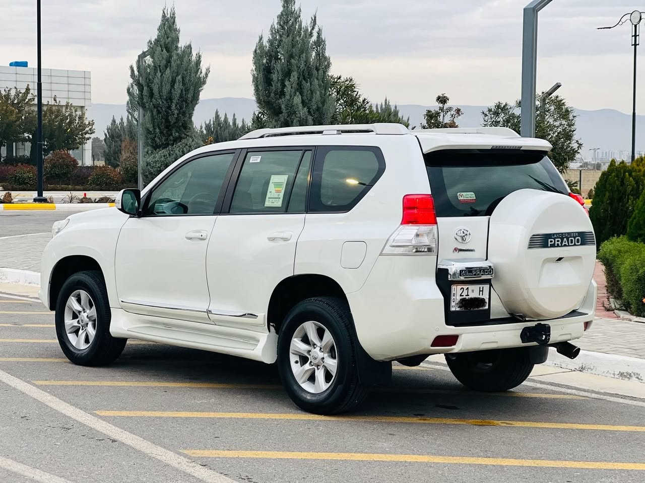 بۆفرۆشتن. 🇯🇵🇯🇵للبیع

تويتا پرادو موديل 2012 خليجي شه ر يكه ي جيهان 

فوول موا صفات TXL زور جوان ماشاءالله 
4 بستون + گير ئوتوماتيك + ده بل ئه كسل 

سلاجه + سبير له كول + به غي ئاو + تويته ر 
سوكان ڤوليوم + ته حديد سورعه + تبريد مه ركه زي 
3 ريز كوشن + حاسه + شاشه + كاميرا 

ئاوينه شه فت ناو زه رد 
بوياغي نيه + ساردي نيه
مه كينه ي نه كرا وه ته وه 
سه نه وي هه زه ي تا زه يه

له سليمانيم 

سعر /في التعليق يتم الرد فورا على المسنجر ✍🏻

نرخ/ لە کۆمێنت بنوسە یەکسەر وەڵام دەدەیتەوە 📮

ژمارەی خاوەنی:☎️
***********
واتساب
