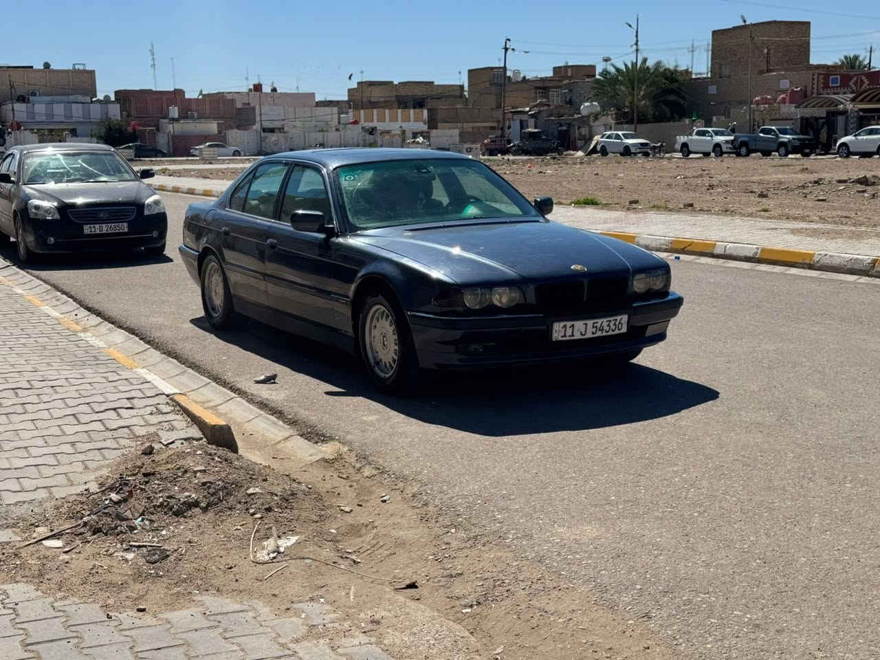 يالله
سلام عليكم 
خفاش موديل ١٩٩٥ 
e38 
مكفوله من ضربه عده صبغ عام جماليه 
730 
8 سلندر 
مكينه حاويه 
كير حاويه 
سلايت جام 
محدثه ٢٠٠٠
لايت زنون بلادي 
تخم تاير مع تخم صدر 
سياره بسمي رقمي انكليزي جديد 
تبريد ثلج 
عليه ادامه كامله 
مكاني واسط 
سعر ٦٥ ورقه 
***********
