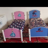 جرابي أطفال • للبيع