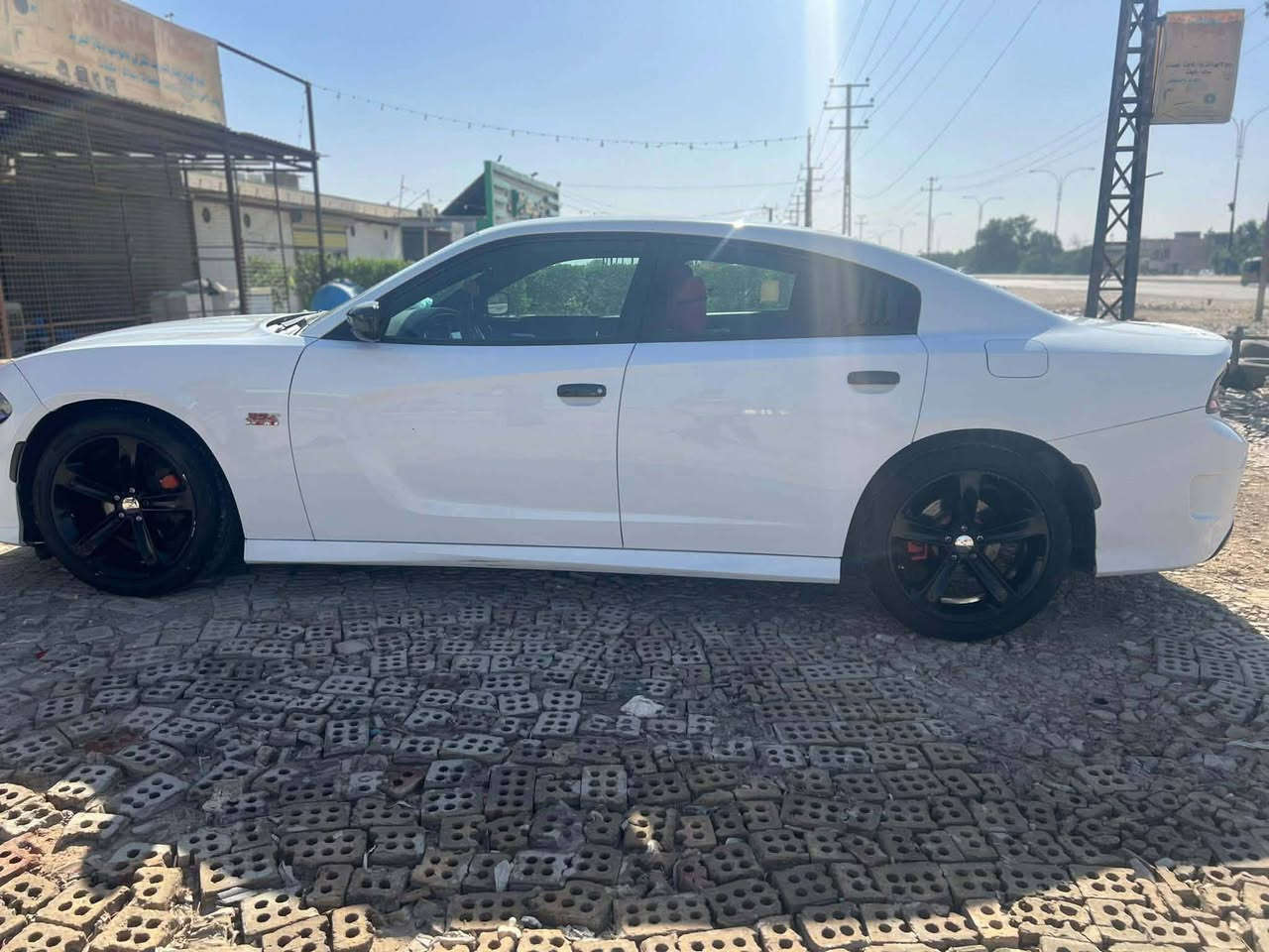 السلام عليكم شباب جارجر موديل 16 سياره خلجيه بدون ضربه وبل عراق صار بيه جاملغ خلفي بس صبغ اثر شخوط شبرين سياره جديده حداديه توني شادها تخم تاير داخل احمر ماشيه سياره 130 ستخدام شخصي السعر 210 رقمي ‭***********
