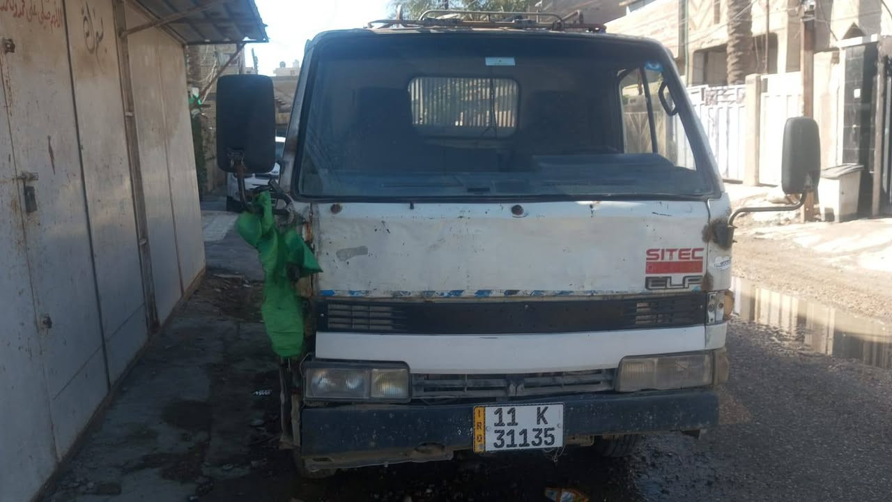 السلام عليكم ازوزة للبيع قلاب السعر 50 ورقة وبيهة مجال للشراي مكاني الدورة ابو دشير اني مكلف بالنشر رقم ***********
