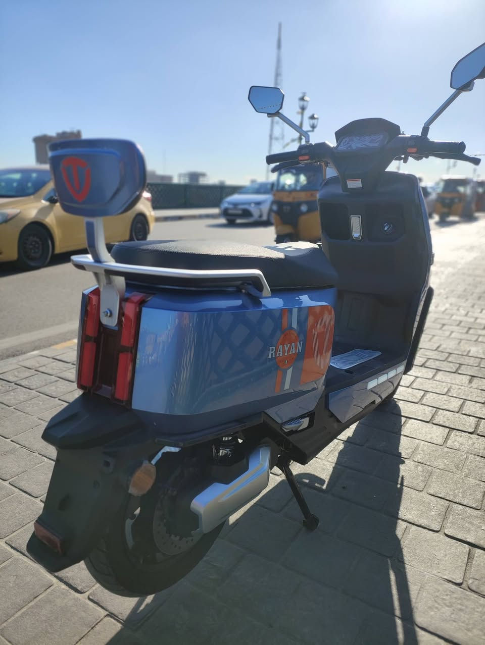 السلام عليكم دراجة شحن وحش الكون جديد زيرو استعمل 15 يوم 6بطارية مسطرة38 امبيرة *********** سعر 950 بيها مجال الطيبين عنوان بغداد ساحه الوثبه ملف بقدرة 2000واط سرعه 80
