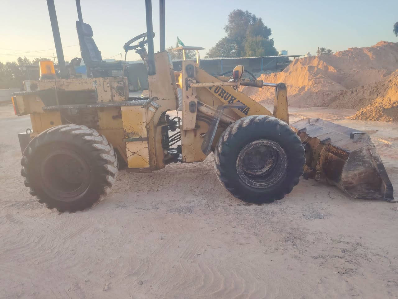 اللهم صلي علئ محمد وألي محمد
سلام عليكم يتوفر شفل فور كاوه حجم 40 رقم بغداد بسمنه مداور ثاني يوم مكانه نجف الأشرف
مكلف بالنشر للأتصال ***********
