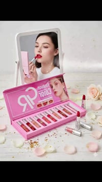 كولدن روز • ١٢ قلم • ثبات عالي