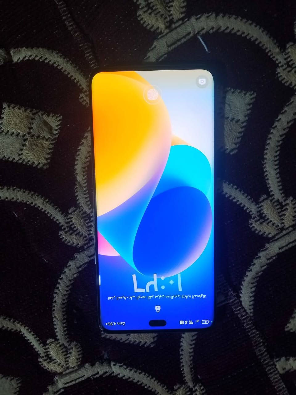 السلام عليكم تلفون البيع سعر 250ونظيف وجديد وهاذ رقم تصلو عليه ***********
