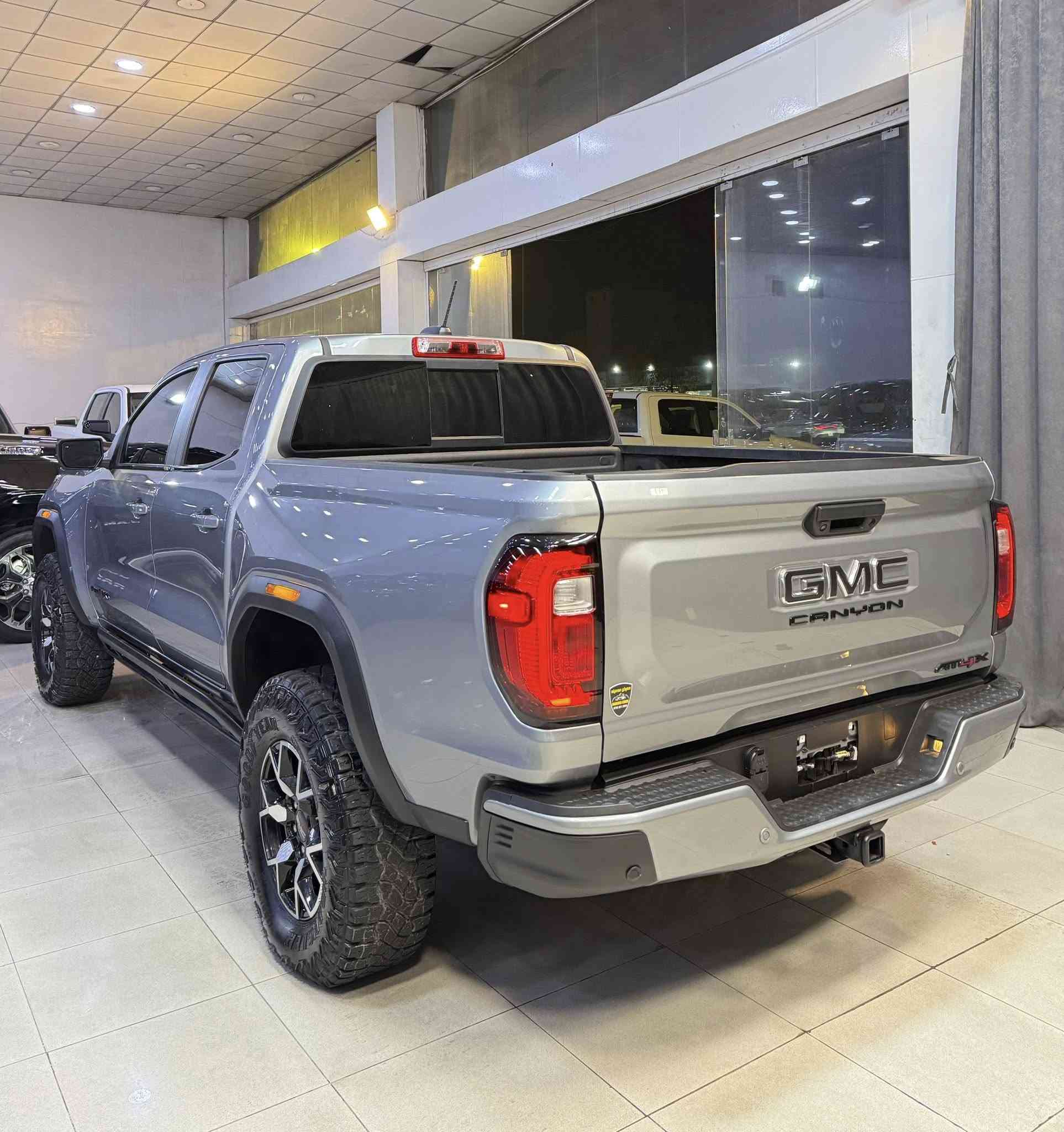 GMC Canyon
2024 AT4x
4i - 2.7T - 4x4

بسمە و شغال
شاشە گەورە
٥ کامیرە
لایت لید
بگ لایت لید
سلایت
داتاشو
کوشینات جلد و کهرابایی 
کوشینات هیتر
سوکان هیتر
گیج الکترونی
رادار
ئوتو ستوب
ویل ١٨

9.000 mile
2 قطعە صبغ
سعر 345 ورقە

معرض ( مەدینە ) اربیل شارع ١٠٠م
0750 261 2500
0772 665 1010
